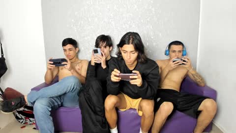 ARTURO-18  MATIAS-18  NIKOLAY-19  HADES-18  GABO-19 online show from 01-29-25, 08:04