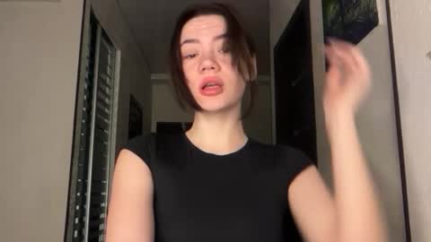 Snapshot of cute_bubbles chatting on 01-14-26, 02:39 cute_bubbles online show from 01-14-26, 02:39