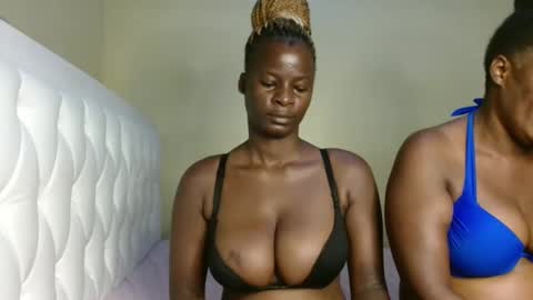 Snapshot of cute_dani01 chatting on 02-13-26, 11:39 Dani online show from 02-13-26, 11:39