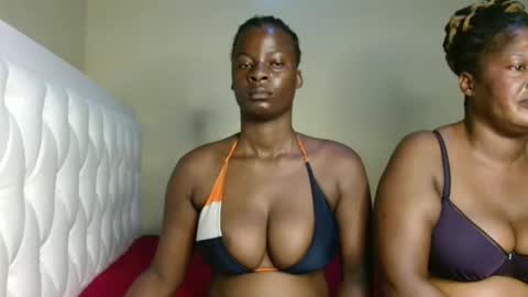 Snapshot of cute_dani01 chatting on 03-21-26, 01:05 Dani online show from 03-21-26, 01:05