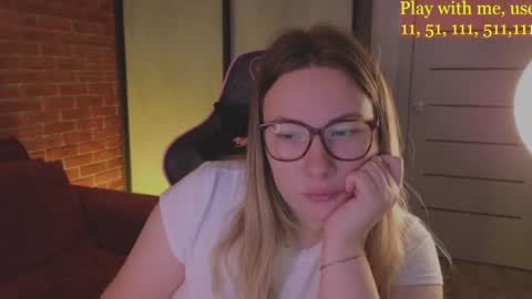 Everyday stream in the same time online show from 12-12-24, 04:48