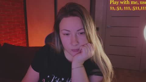 Everyday stream in the same time online show from 01-09-25, 07:42