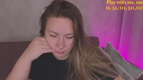 Snapshot of cute_darina chatting on 09-26-25, 03:54 Everyday stream in the same time online show from 09-26-25, 03:54