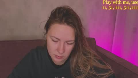 Snapshot of cute_darina chatting on 10-05-25, 01:26 Everyday stream in the same time online show from 10-05-25, 01:26