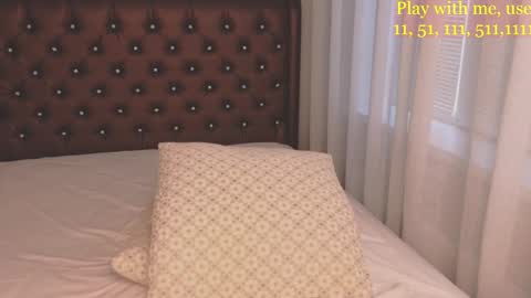 Everyday stream in the same time online show from 03-08-26, 02:04