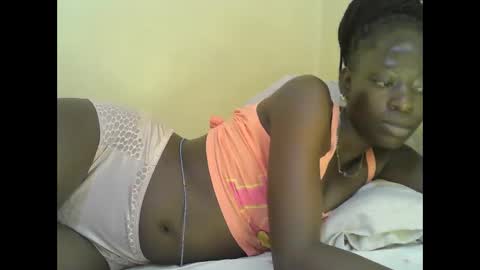 cute_doria online show from 01-18-25, 01:08