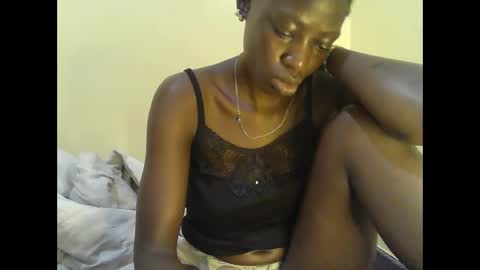 cute_doria online show from 01-30-25, 10:19