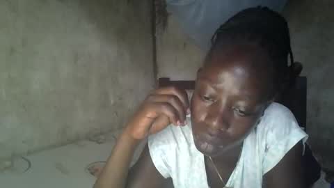 cute_doria online show from 12-22-25, 08:44