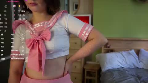 Emily online show from 06-22-26, 07:49