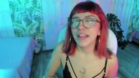 Sofa  online show from 11-07-25, 09:15