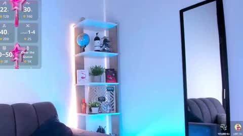 Snapshot of cute_horny12 chatting on 03-26-26, 11:27 Cute horny1 online show from 03-26-26, 11:27