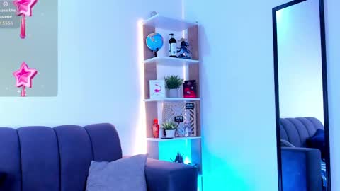 Snapshot of cute_horny12 chatting on 03-27-26, 11:32 Cute horny1 online show from 03-27-26, 11:32