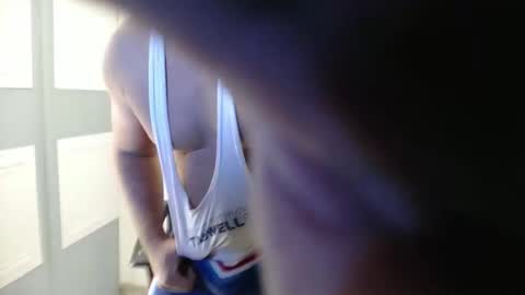 Snapshot of cute_johny01 chatting on 10-20-25, 11:21 Cute Johny01 online show from 10-20-25, 11:21