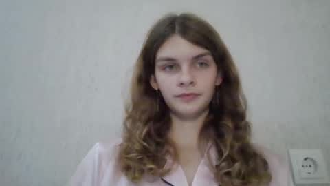cute_kitte online show from 12-22-24, 05:42