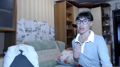 cute_lion_ online show from 12-09-24, 12:40