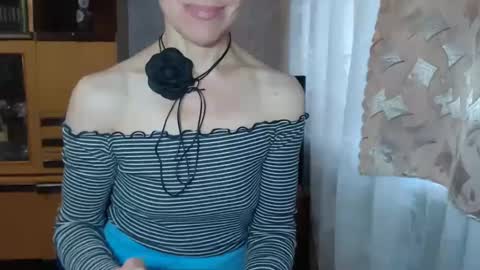 cute_lion_ online show from 12-30-24, 08:21