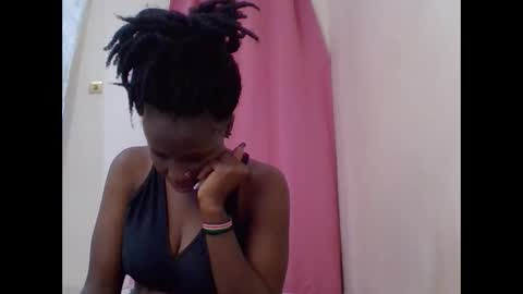 cute_lizah online show from 01-16-25, 12:09