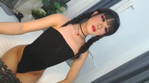 Snapshot of cute_maloi chatting on 04-24-26, 12:07 Jane online show from 04-24-26, 12:07