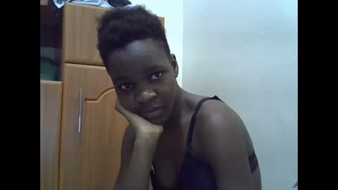 cute_marion online show from 02-05-25, 08:32