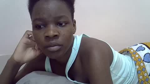 cute_marion online show from 02-16-25, 04:21