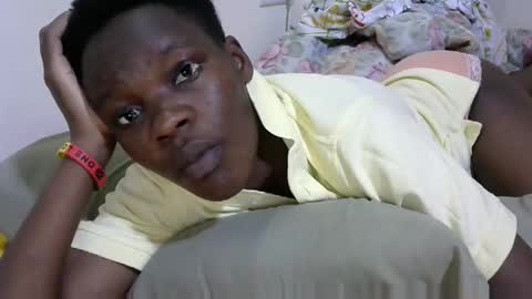 cute_marion online show from 10-21-25, 10:05