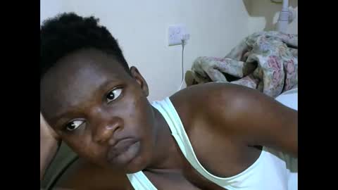 cute_marion online show from 10-22-25, 04:29