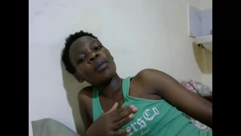 cute_marion online show from 10-23-25, 08:07