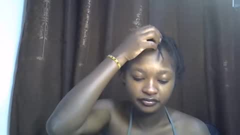 Snapshot of cute_melissa1 chatting on 04-10-26, 08:35 cute_melissa1 online show from 04-10-26, 08:35