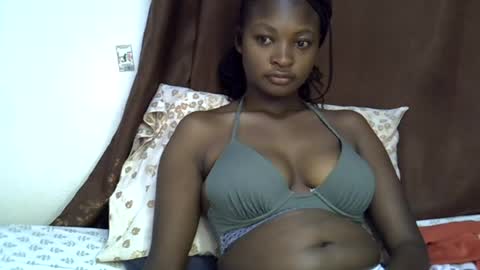 cute_melissa1 online show from 06-13-26, 09:29