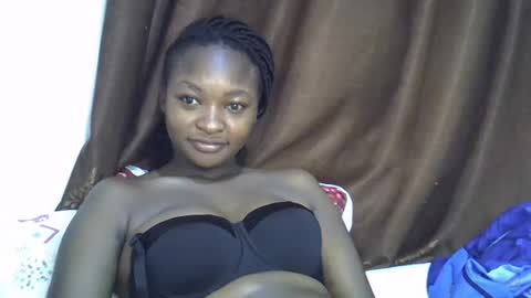 cute_melissa1 online show from 06-25-26, 03:39