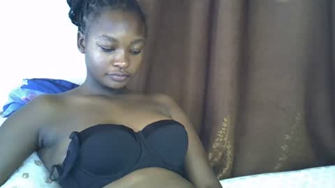 cute_melissa1 online show from 06-30-26, 12:17
