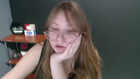 Veronica online show from 01-29-25, 10:27