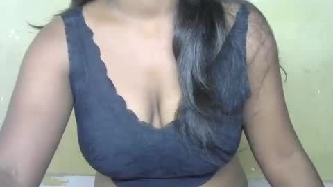 Snapshot of cute_payalji chatting on 10-20-25, 02:23 alia online show from 10-20-25, 02:23