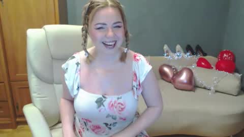 Snapshot of cute_phoenix chatting on 03-28-26, 05:56 cute_phoenix online show from 03-28-26, 05:56