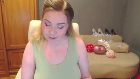 Snapshot of cute_phoenix chatting on 04-22-26, 06:53 cute_phoenix online show from 04-22-26, 06:53