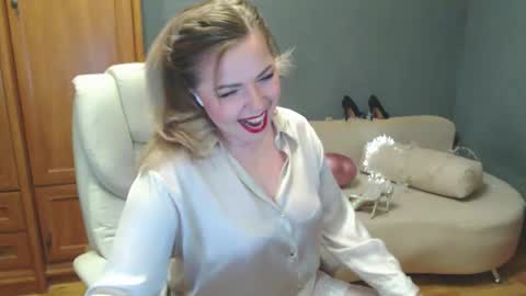 Snapshot of cute_phoenix chatting on 05-07-26, 06:35 cute_phoenix online show from 05-07-26, 06:35