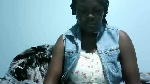 cute_roxie online show from 01-19-25, 05:39