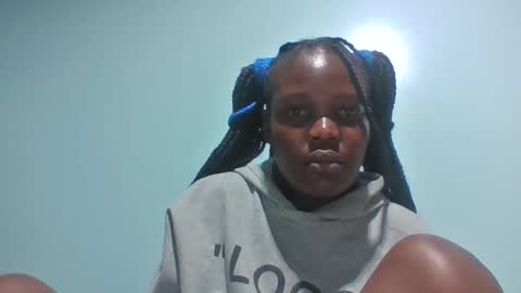 cute_roxie online show from 02-14-25, 11:53