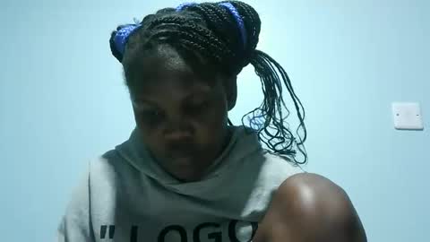cute_roxie online show from 02-21-25, 10:26