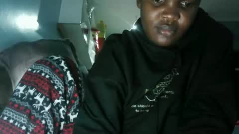 cute_roxie online show from 03-03-25, 06:01