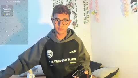 Snapshot of cute_sammy_1 chatting on 09-14-25, 03:16 cute_sammy_1 online show from 09-14-25, 03:16