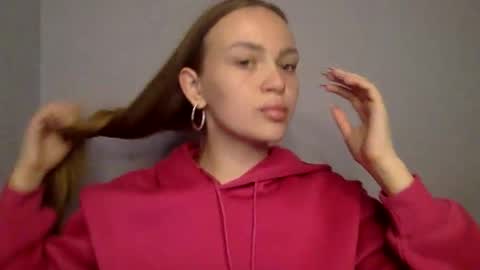 cute_shy06 online show from 12-02-25, 06:25