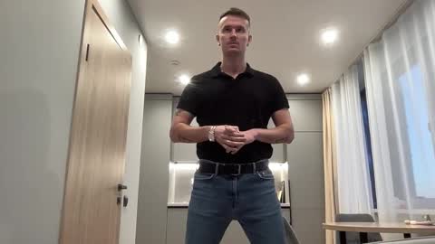 cute_skywalker online show from 10-18-25, 04:26