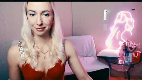 cute_smile_shy online show from 10-12-25, 06:56