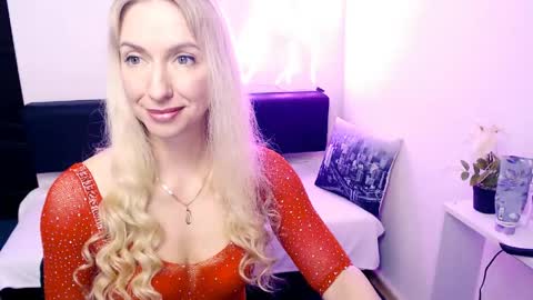 cute_smile_shy online show from 05-05-26, 08:39