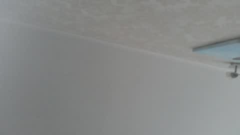 cute_strawberry_ online show from 12-12-24, 10:56