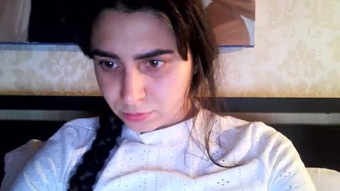 cute_strawberry_ online show from 10-07-25, 08:06