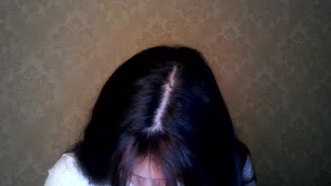 cute_strawberry_ online show from 11-03-25, 07:59