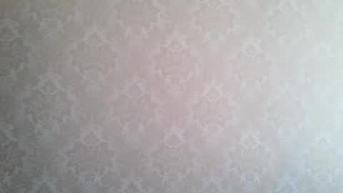 cute_strawberry_ online show from 11-13-25, 09:08