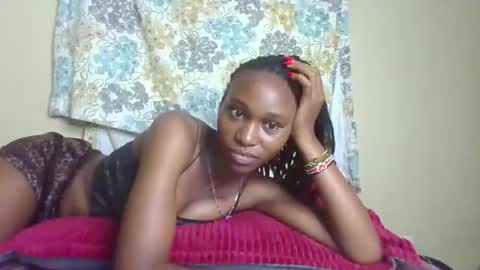 cute_tasha online show from 04-12-26, 11:04